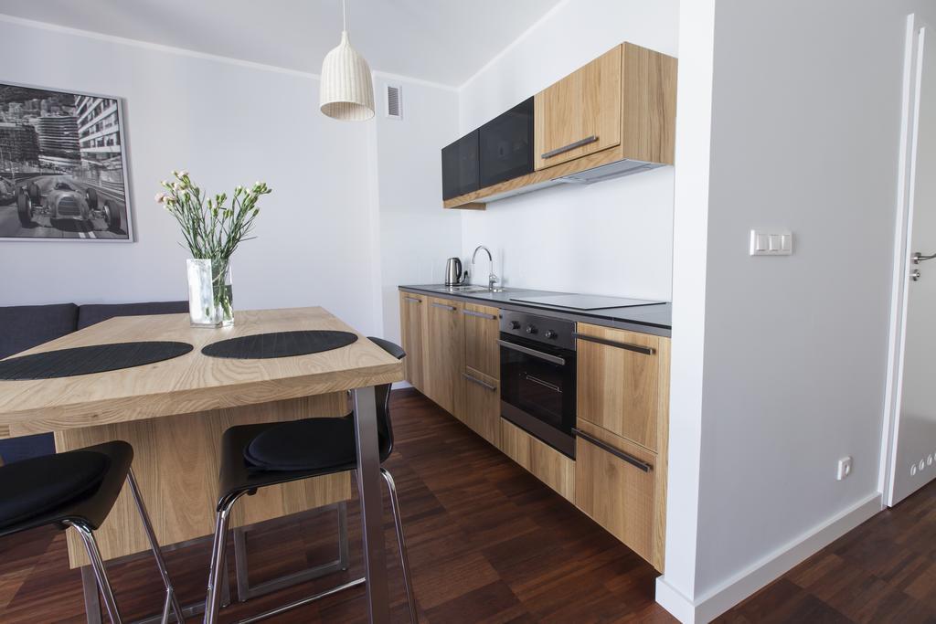 Homewell Apartments Stare Miasto Πόζναν Δωμάτιο φωτογραφία